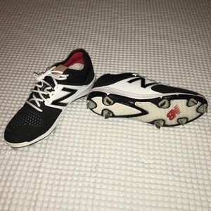 NewBalance Baseball Cleats